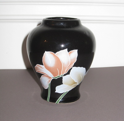 '80s lily vase