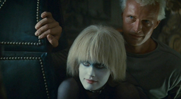 Rutger Hauer and Daryl Hannah as Roy Batty and Pris